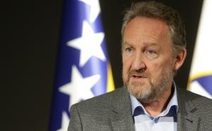 Izetbegović iz Brisela: 'Pravni tim SDA zaustavio je udar na državnu imovinu BiH'